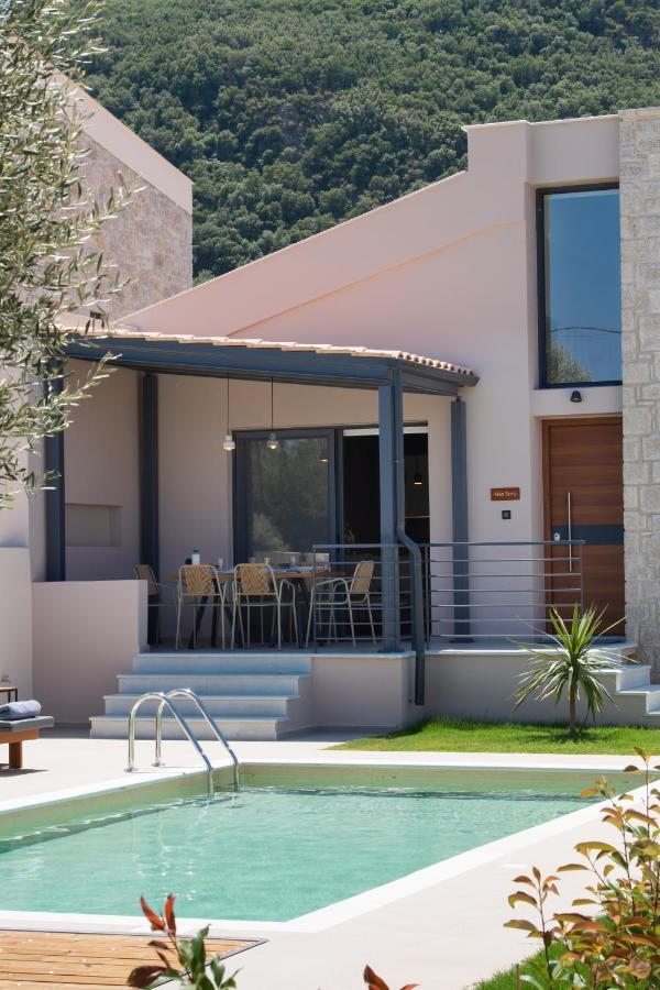 Rizomata Luxury Villas Lefkáda エクステリア 写真